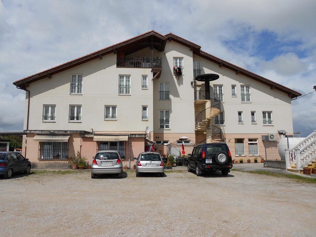 Hotel Narcea Valles  Exteriör bild